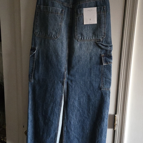 SOLD OUT - Picture 9 of 9